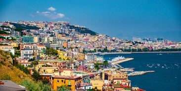 Where to Stay in Naples with Family: Best areas