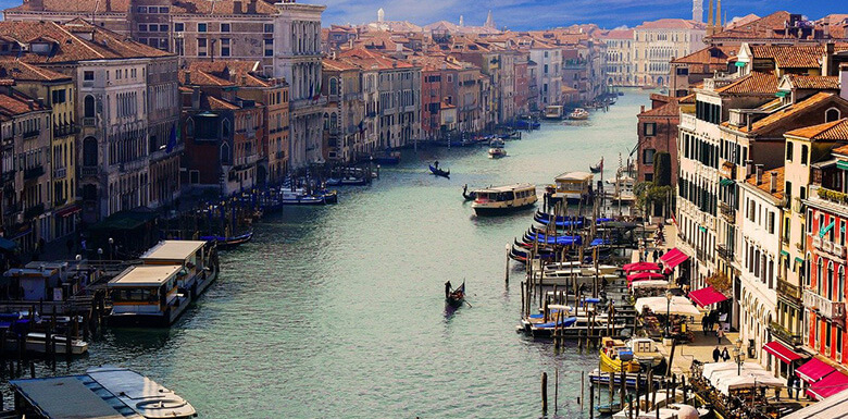 Where to Stay in Venice on a budget: Best areas