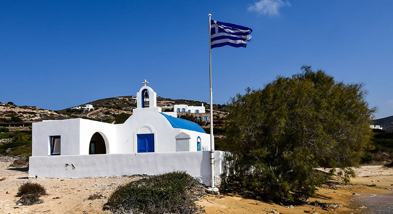 Where to stay in Paros without a car: Best areas