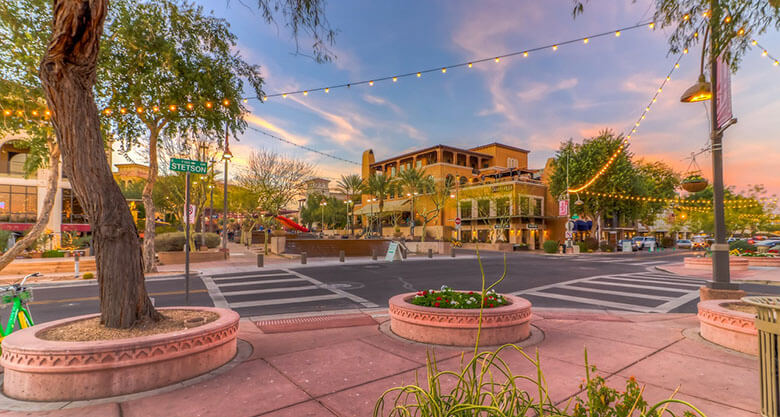 where to stay in Phoenix without a car