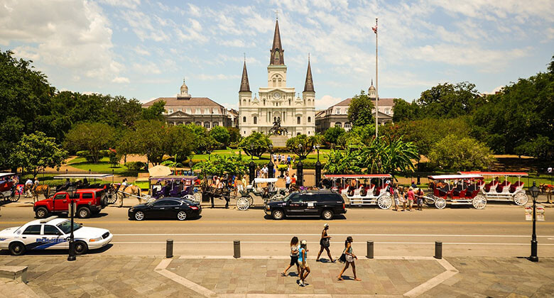 where to stay in New Orleans for first time