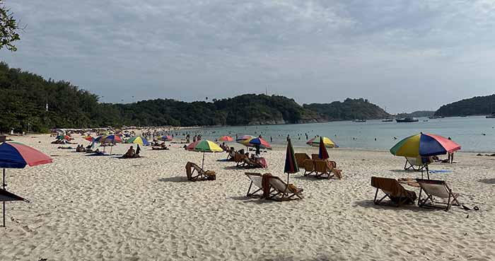Nai Harn beach