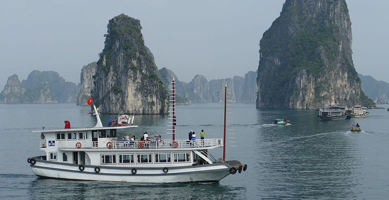 Where to stay in Halong Bay for first time